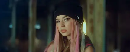 Así es el videoclip de 'Calle', la nueva canción de Lola Índigo Así es el videoclip de 'Calle', la nueva canción de Lola Índigo