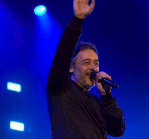 Love of Lesbian durante su concierto en el Palau Sant Jordi Love of Lesbian durante su concierto en el Palau Sant Jordi