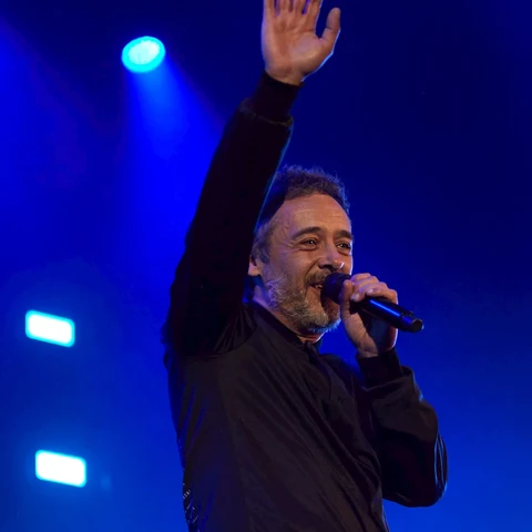 Love of Lesbian durante su concierto en el Palau Sant Jordi Love of Lesbian durante su concierto en el Palau Sant Jordi