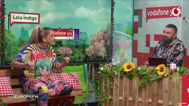 Lola Índigo y Rober en 'yu No te pierdas nada'
