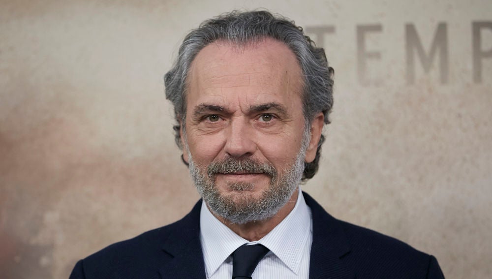 La aplaudida intervención de José Coronado tras vacunarse con AstraZeneca