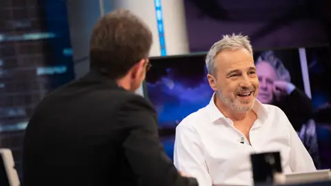 ¿Qué hacía Hombres G con los sujetadores de las fans? David Summers revela la verdad tras sus conciertos ¿Qué hacía Hombres G con los sujetadores de las fans? David Summers revela la verdad tras sus conciertos