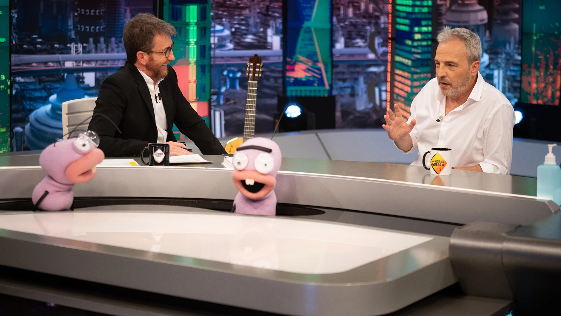 La historia real de 'Marta tiene un marcapasos' sale a la luz con David Summers en 'El Hormiguero 3.0' La historia real de 'Marta tiene un marcapasos' sale a la luz con David Summers en 'El Hormiguero 3.0'