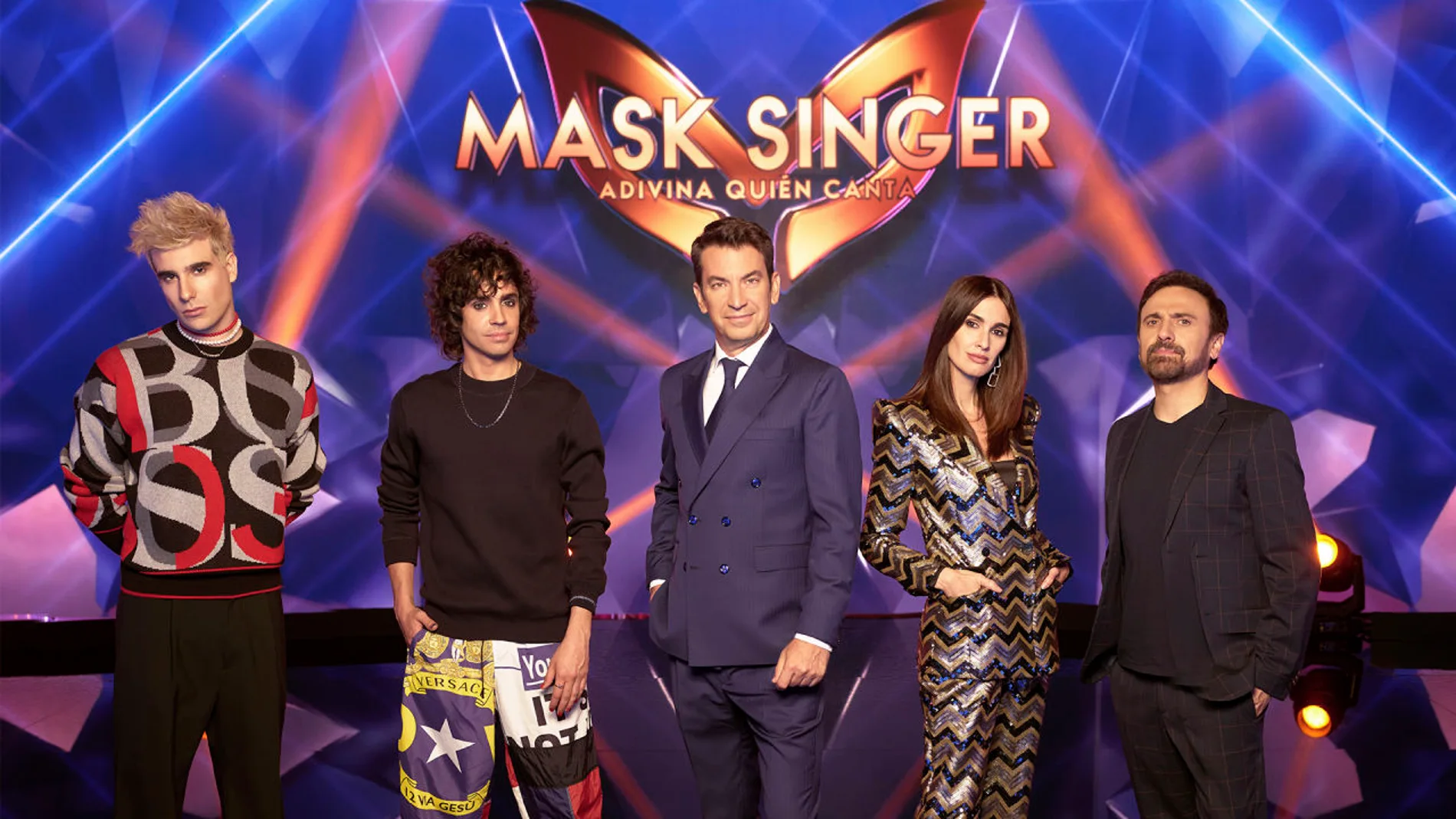 Arturo Valls y los cuatro investigadores de 'Mask Singer'