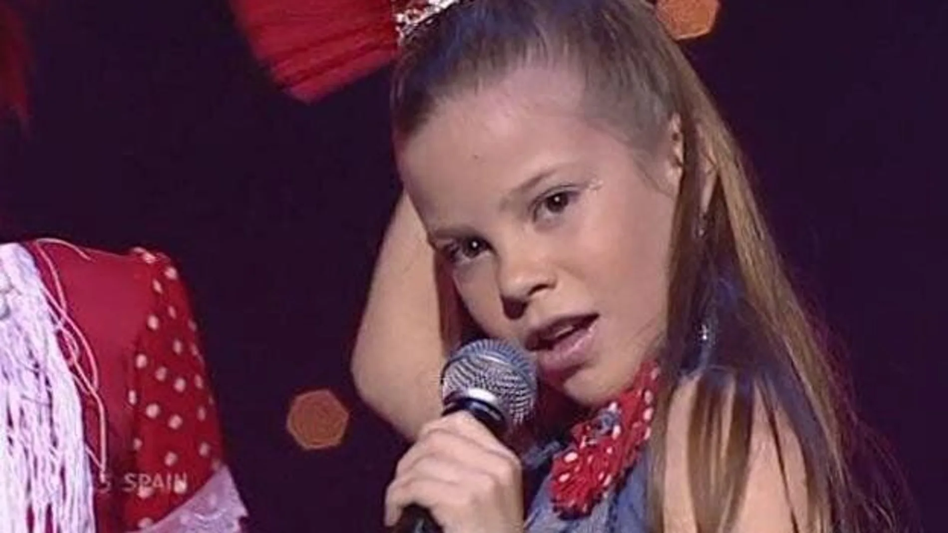María Isabel cantó 'Antes muerta que sencilla' en 2004 María Isabel cantó 'Antes muerta que sencilla' en 2004