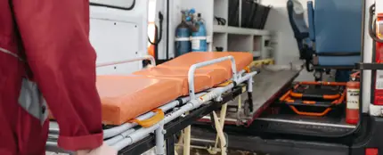 Una ambulancia Una ambulancia