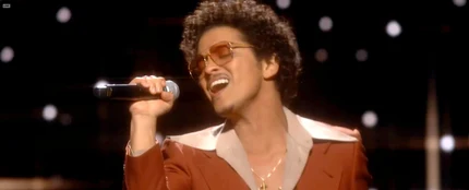 Bruno Mars consigue 5 singles con Disco de Diamante Bruno Mars consigue 5 singles con Disco de Diamante