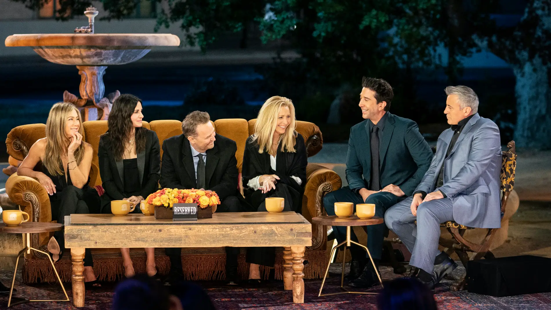 Imagen promocional de 'Friends, the reunion', el reencuentro de los actores de la mítica sitcom