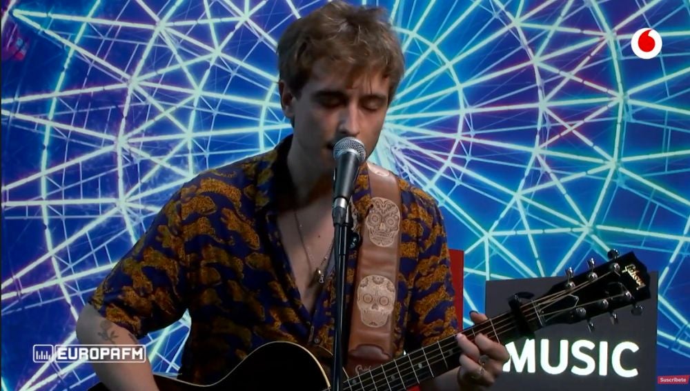 Manel Navarro canta en directo 'Qué tengas suerte'