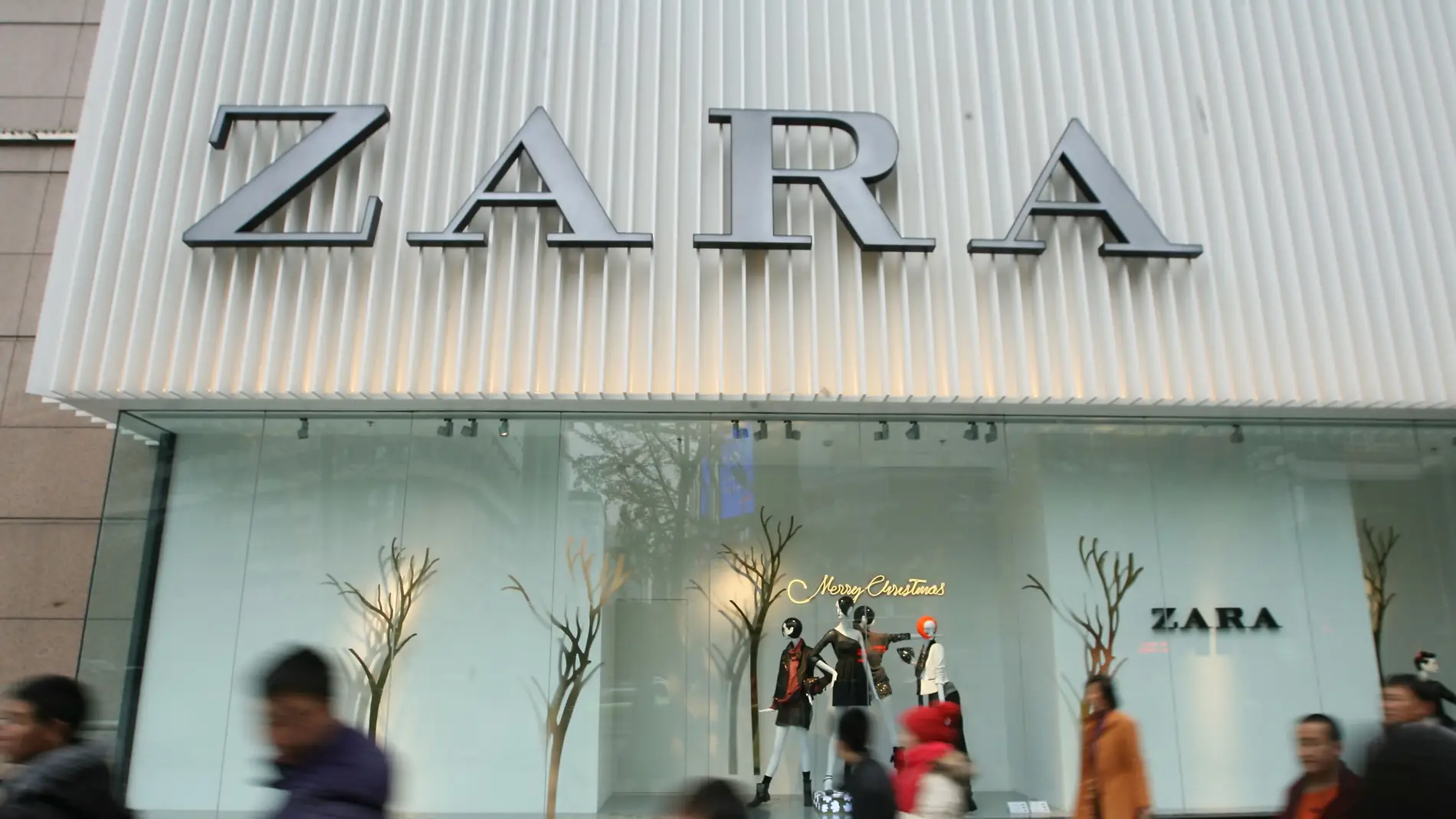 Qué significa el código oculto en las etiquetas de las prendas de Zara