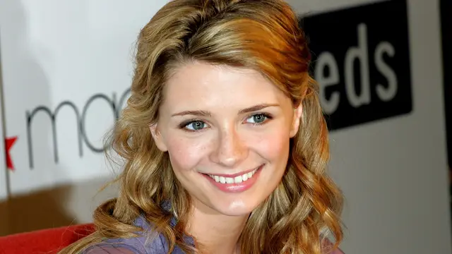 Mischa Barton de joven