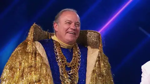 Bertín Osborne estaba debajo del Cocodrilo, ¡así descubrimos su identidad en la Semifinal! Bertín Osborne estaba debajo del Cocodrilo, ¡así descubrimos su identidad en la Semifinal!