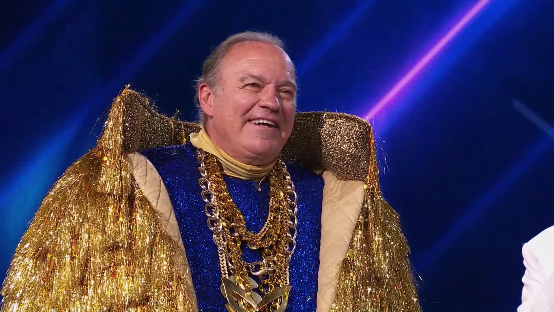Bertín Osborne estaba debajo del Cocodrilo, ¡así descubrimos su identidad en la Semifinal! Bertín Osborne estaba debajo del Cocodrilo, ¡así descubrimos su identidad en la Semifinal!