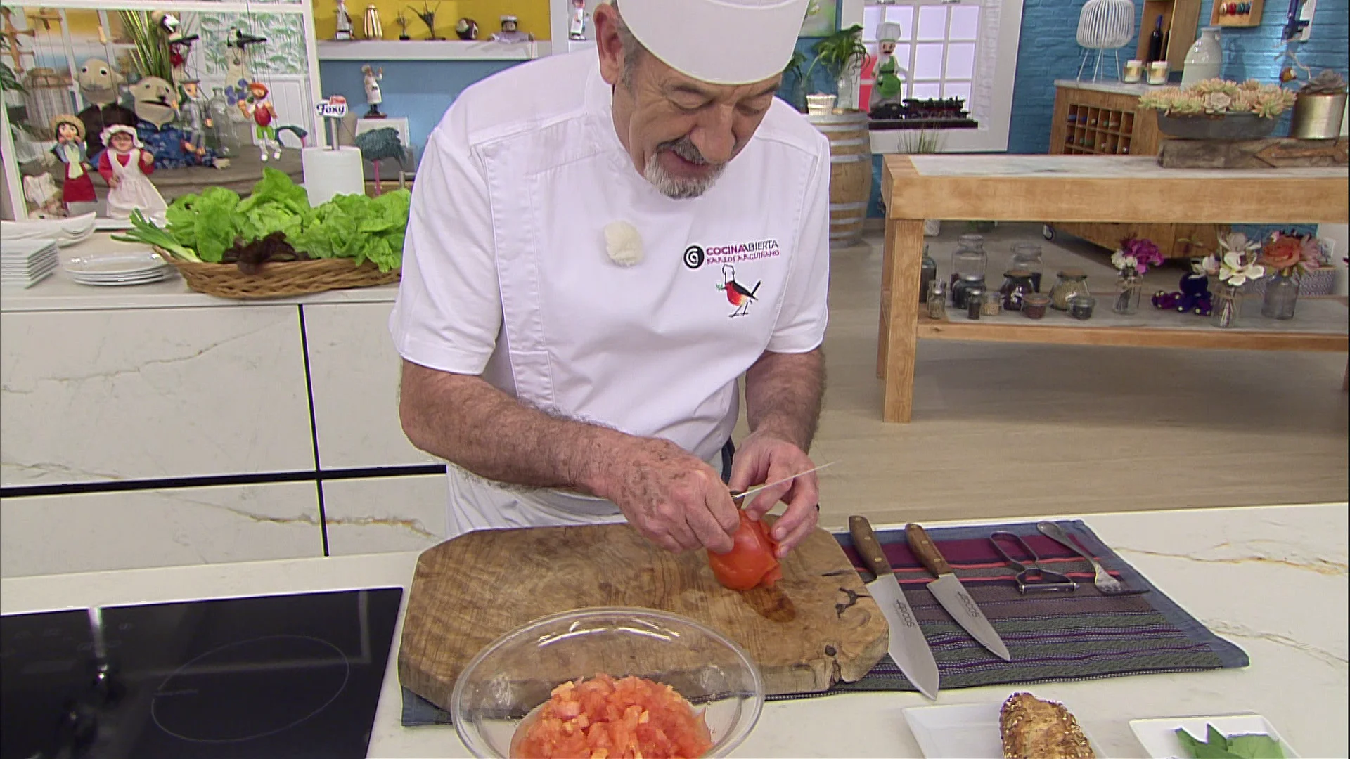 Karlos Arguiñano revela el mejor método para limpiar los tomates
