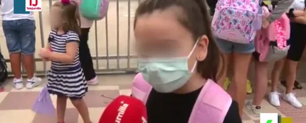 "Es un rollo, pero hay que sobrevivir": la respuesta viral de un niña sobre usar mascarilla en el colegio "Es un rollo, pero hay que sobrevivir": la respuesta viral de un niña sobre usar mascarilla en el colegio