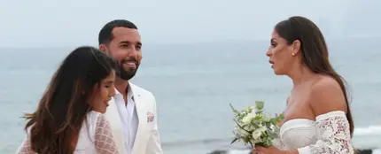 El dardo de Chabelita a Isabel Pantoja y Kiko Rivera en la boda de su prima Anabel: "No estás sola" El dardo de Chabelita a Isabel Pantoja y Kiko Rivera en la boda de su prima Anabel: "No estás sola"
