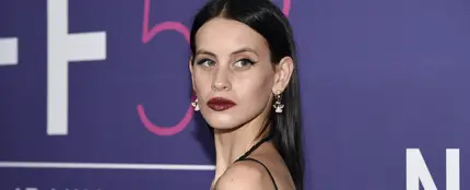 Milena Smit, la chica Almodóvar a la que Mario Casas le hizo un "horrible tatuaje" Milena Smit, la chica Almodóvar a la que Mario Casas le hizo un "horrible tatuaje"