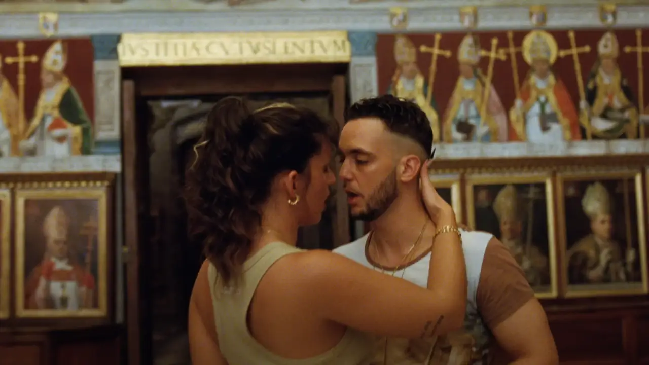 Nathy Peluso y C. Tangana bailan bachata en la Catedral de Toledo Nathy Peluso y C. Tangana bailan bachata en la Catedral de Toledo