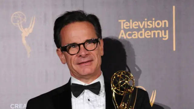 Muere Peter Scolari, actor de Girls y Bosom Buddies, a los 66 años