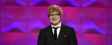 Ed Sheeran anuncia que tiene coronavirus