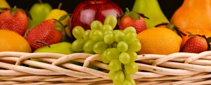 ¿Es malo comer fruta por la noche?
