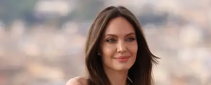 Angelina Jolie Angelina Jolie