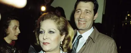 Cómo el móvil del viudo de Concha Márquez Piquer acabó en el féretro de la cantante Cómo el móvil del viudo de Concha Márquez Piquer acabó en el féretro de la cantante