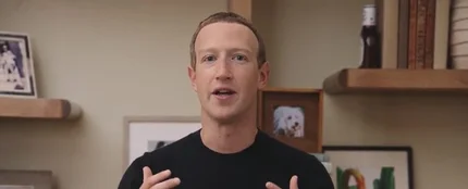 Mark Zuckerberg cambia el nombre a Facebook, pero la gente se fija en lo que se ve al fondo de esta foto Mark Zuckerberg cambia el nombre a Facebook, pero la gente se fija en lo que se ve al fondo de esta foto