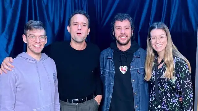 The Parrots con Eva Soriano e Iggy Rubín