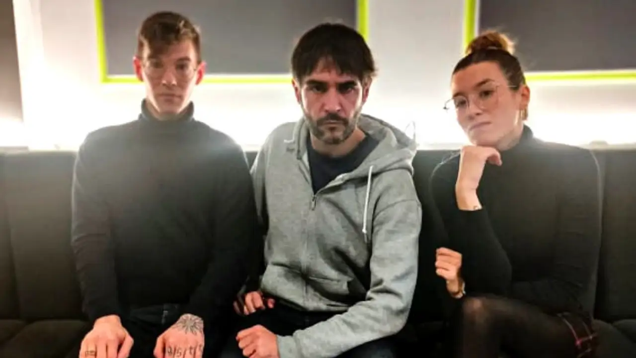 Juanra Bonet con Iggy Rubín y Eva Soriano en 'Cuerpos especiales' Juanra Bonet con Iggy Rubín y Eva Soriano en 'Cuerpos especiales'