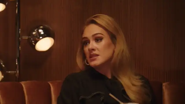 Adele durante su entrevista en Apple Music