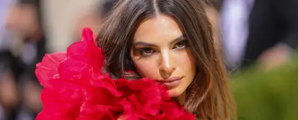 Emily Ratajkowski Emily Ratajkowski