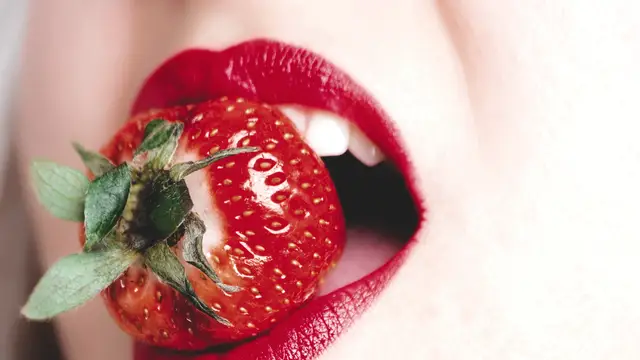Cómo la alimentación puede aumentar el deseo sexual, pero no con afrodisíacos