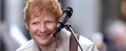 Ed Sheeran confiesa una curiosa tradición navideña