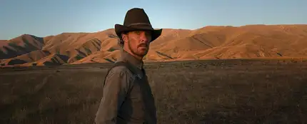 El actor Benedict Cumberbatch, en una imagen promocional de la película 'El poder del perro' El actor Benedict Cumberbatch, en una imagen promocional de la película 'El poder del perro'