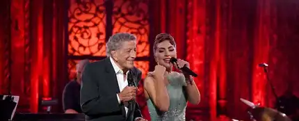 "Tony Bennett tiene 95 años y padece Alzheimer": su emocionante y viral dúo con Lady Gaga "Tony Bennett tiene 95 años y padece Alzheimer": su emocionante y viral dúo con Lady Gaga