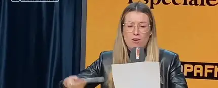 Eva Soriano pone a bailar a 'Cuerpos especiales' cantando 'Anticuerpos' Eva Soriano pone a bailar a 'Cuerpos especiales' cantando 'Anticuerpos'