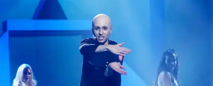 Eva Soriano se convierte en Eiffel 65: vuelve a ver su actuación en 'Tu Cara Me Suena' Eva Soriano se convierte en Eiffel 65: vuelve a ver su actuación en 'Tu Cara Me Suena'