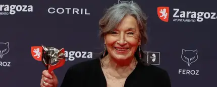 La íntima confesión con la que Petra Martínez ha arrasado en los Premios Feroz: "Me masturbo tres veces al día" La íntima confesión con la que Petra Martínez ha arrasado en los Premios Feroz: "Me masturbo tres veces al día"