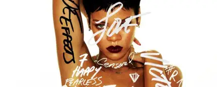 Rihanna se desnuda en 'Unapologetic' Rihanna se desnuda en 'Unapologetic'
