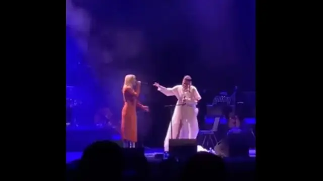 Alba Reche y Valeria Castro cantan juntas 'Algo contigo'