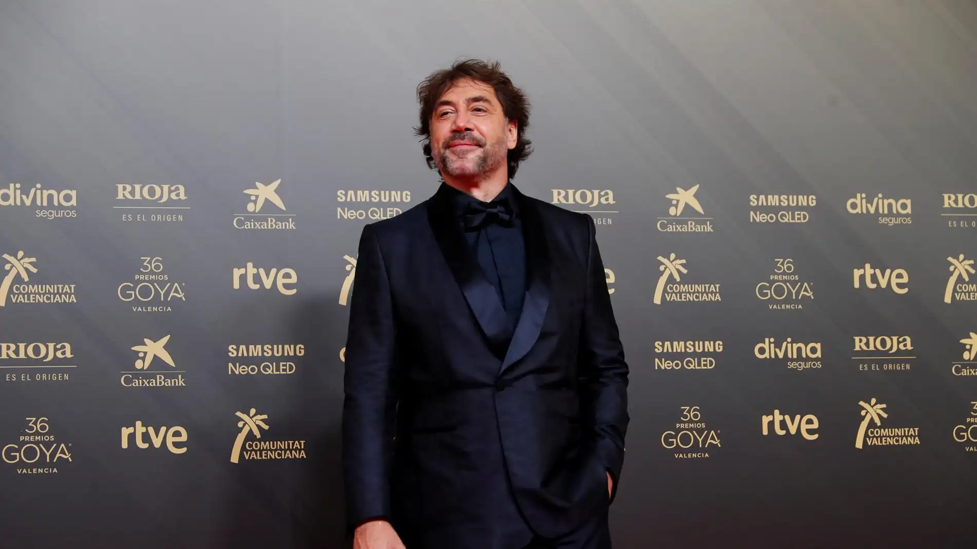 El actor Javier Bardem posa en la alfombra roja de los Premios Goya