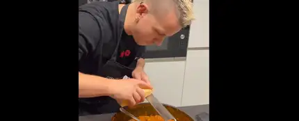 El polémico consejo de Dabiz Muñoz de por qué deberías cocer la pasta con aceite de oliva en contra de las recetas italianas El polémico consejo de Dabiz Muñoz de por qué deberías cocer la pasta con aceite de oliva en contra de las recetas italianas