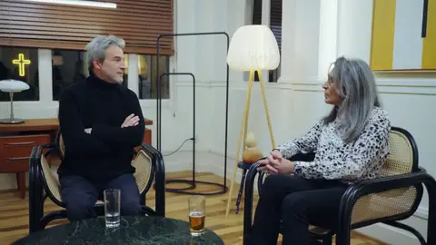 La experiencia de Alberto San Juan en un local de intercambio de parejas: "Es muy recomendable, es un sitio donde te juntas sin ropa a compartir fluidos" La experiencia de Alberto San Juan en un local de intercambio de parejas: "Es muy recomendable, es un sitio donde te juntas sin ropa a compartir fluidos"