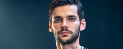 Álvaro Rico, en una sesión de fotos en septiembre de 2021 Álvaro Rico, en una sesión de fotos en septiembre de 2021