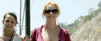 Britney Spear, embarazada de su primer hijo en junio de 2005