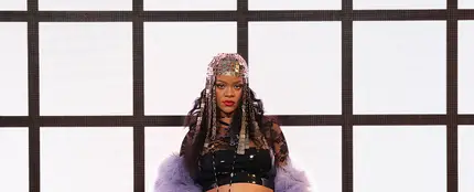 Rihanna, embarazada de su primer hijo Rihanna, embarazada de su primer hijo
