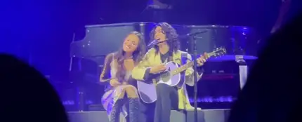 Olivia Rodrigo y Conan Gray, en el concierto de Vancouver de la gira Sour Tour. Olivia Rodrigo y Conan Gray, en el concierto de Vancouver de la gira Sour Tour.