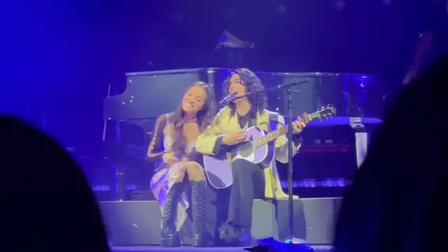 Olivia Rodrigo y Conan Gray, en el concierto de Vancouver de la gira Sour Tour.