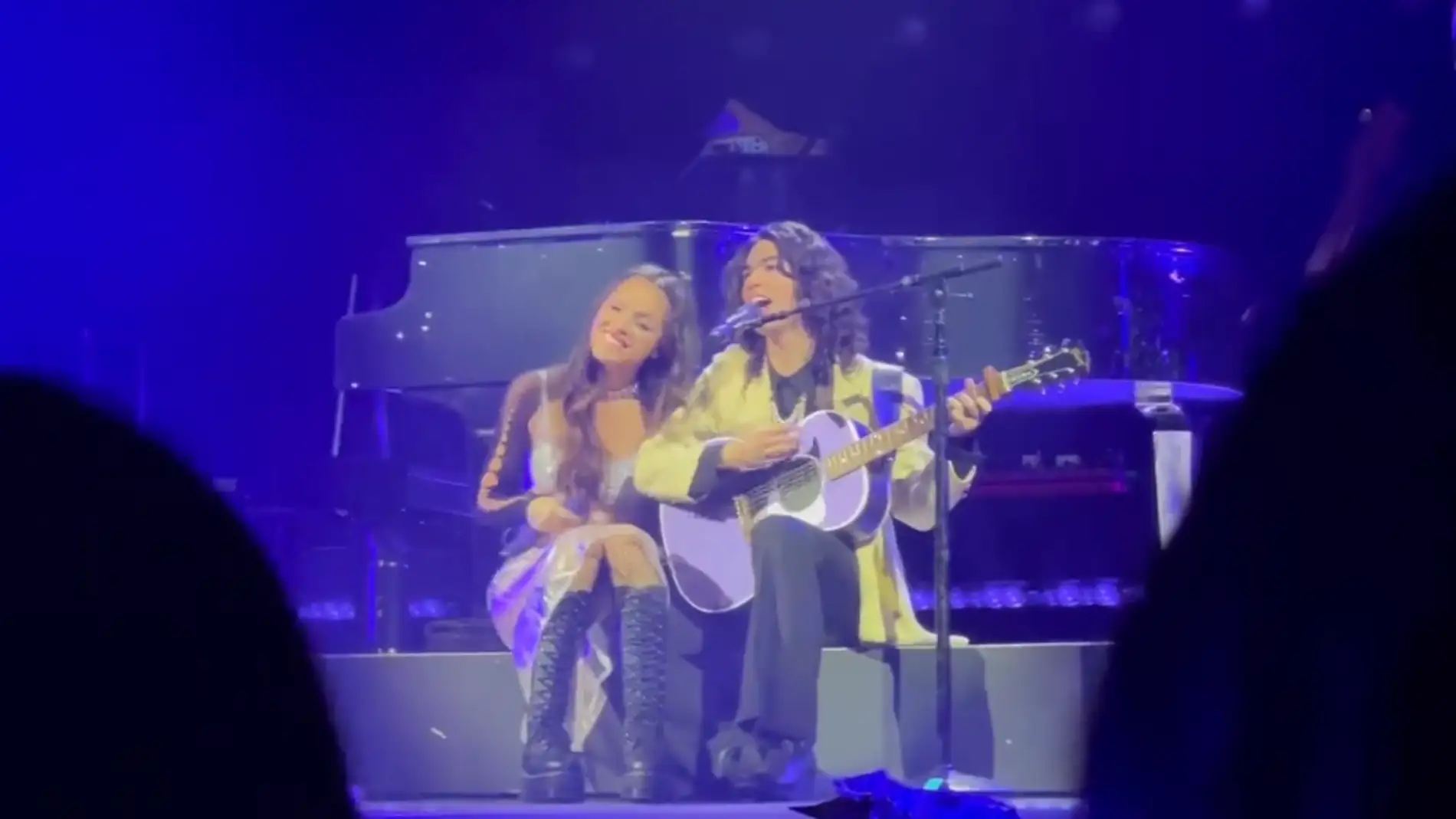 Olivia Rodrigo y Conan Gray, en el concierto de Vancouver de la gira Sour Tour.